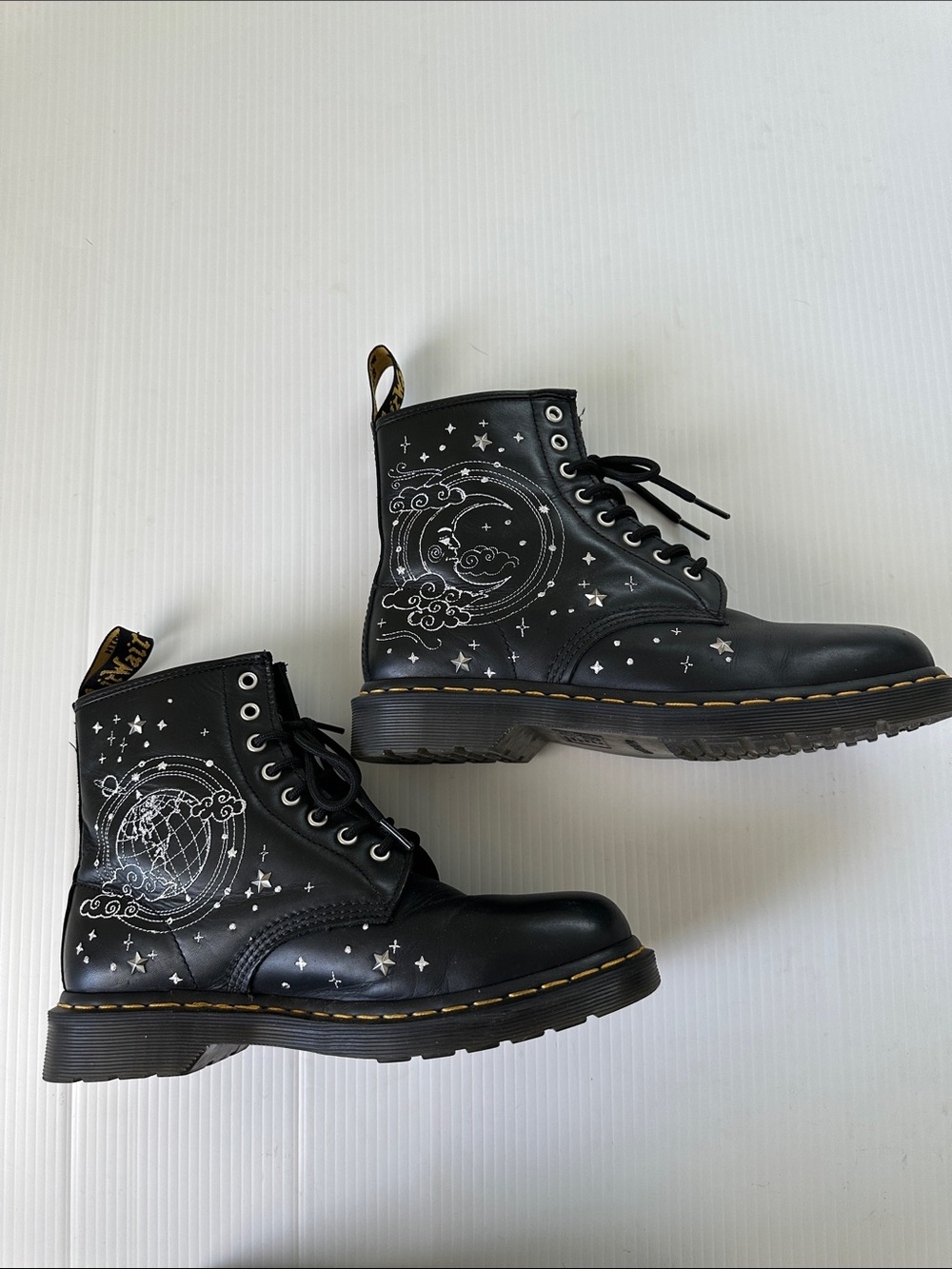 Dr. Martens 1460 Cosmic Embroidered Leather Lace Up Boots Black, 10 (42) - Picture 7 of 14